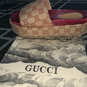 Gucci - GG Original Platform slides